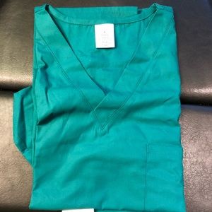NEW Green Scrub Shirt